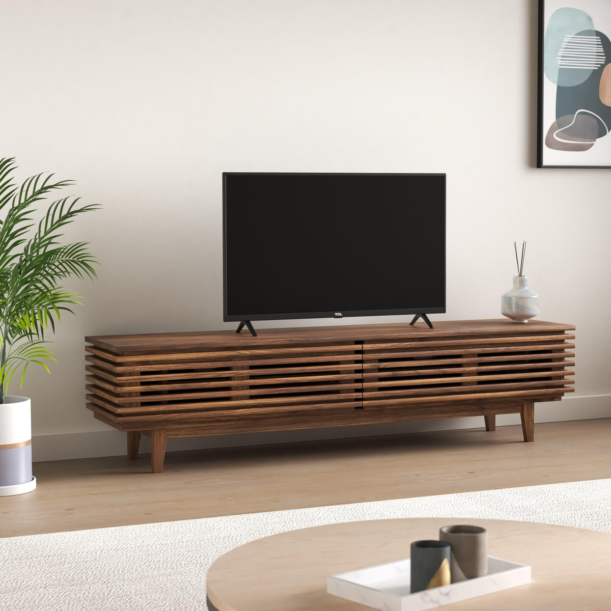 55 inch 4K UHD HDR Smart TV E767136