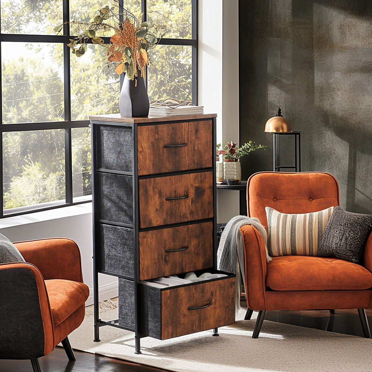 4 Drawer Dresser C766572