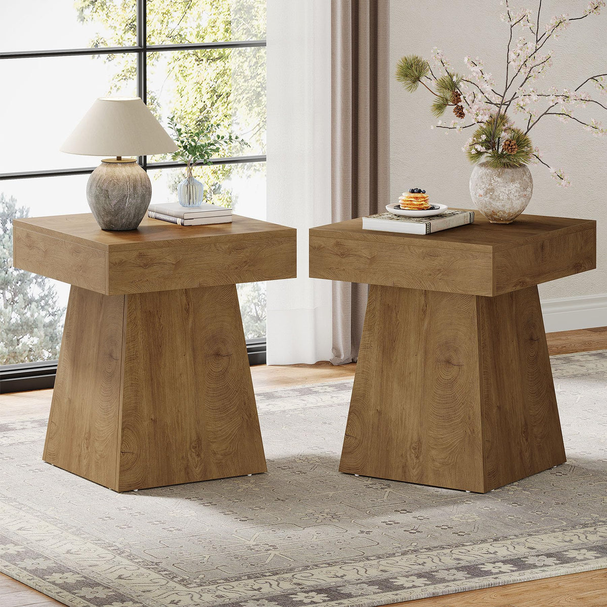 Small End Table Set of 2 Light Brown O599
