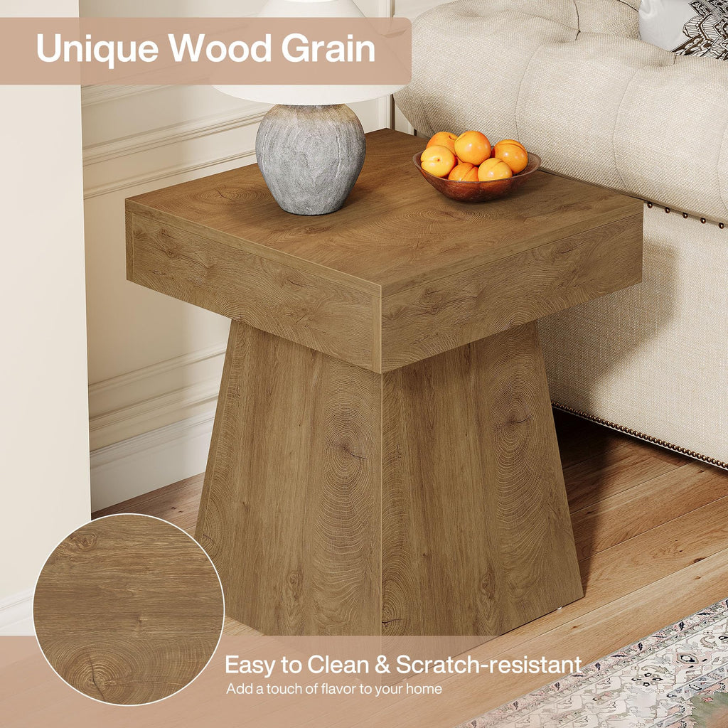 Small End Table Set of 2 Light Brown O599